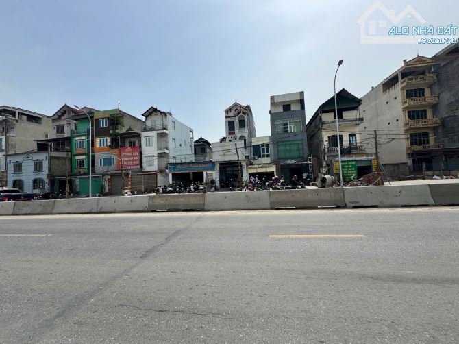 BÁN ĐẤT TỔ 16 THỊ TRẤN ĐÔNG ANH MẶT ĐƯỜNG QUỐC LỘ 3 - KINH DOANH SẦM UẤT-GẦN BẾN XE - 2
