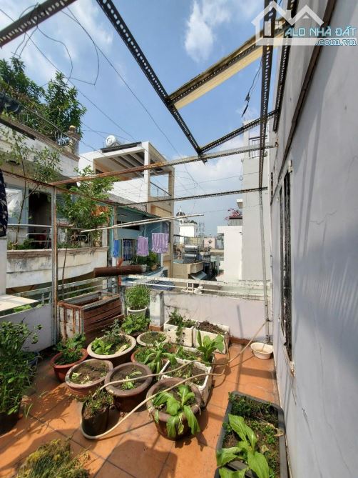 NHÀ 43M2 -  3 TẦNG - HẺM XÔ VIÊT NGHỆ TĨNH 2 CHIỀU - VÀO Ở NGAY - GIÁ 6.3 TỶ - 2
