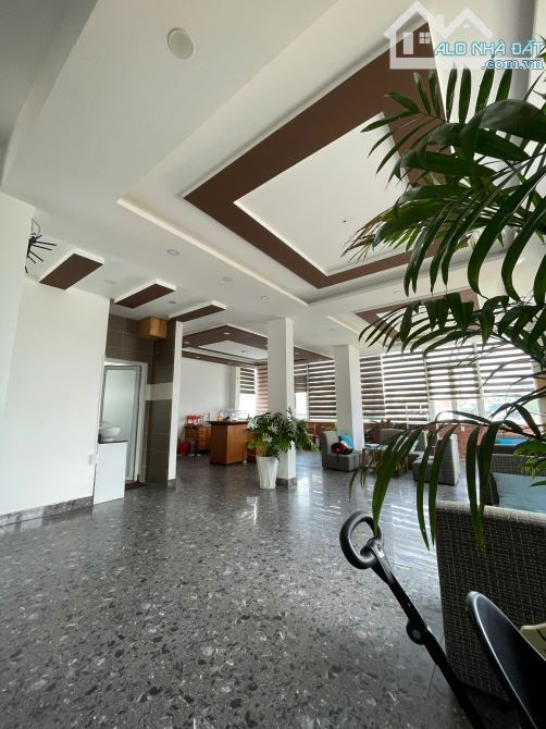 Bán Cơ Hội Kinh Doanh Vàng Trên Mặt Tiền Trần Khánh Dư, P8 - 2