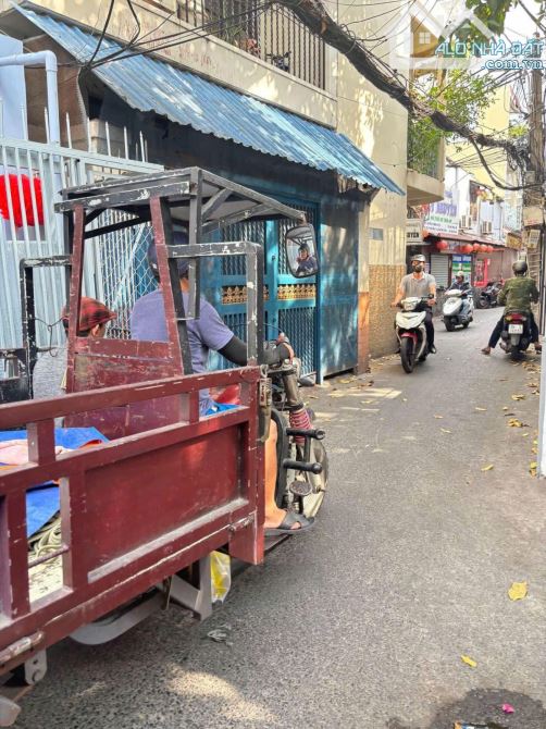BAO ĐẦU TƯ-NHÀ 2 TẦNG NGAY HÀNG XANH 90M2-NGANG 5.5M-GIÁ CHỈ 90TR/M2-XÂY DỰNG CAO TẦNG THO - 2