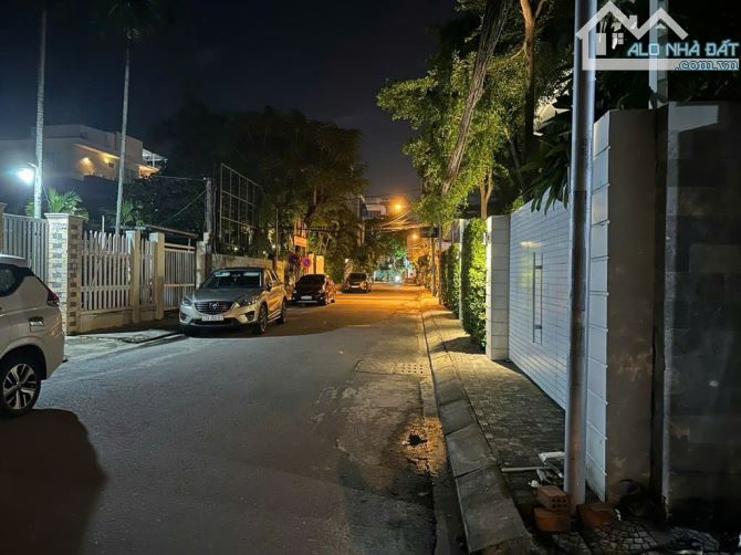 LÔ ĐẤT DT GẦN 500M2 MẶT TIỀN CHẾ LAN VIÊN. KHU DU LỊCH AN NINH NHẤT ĐÀ THÀNH - 2