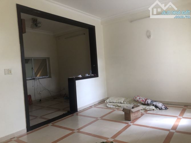 Bán nhà đường số 75 Tân Quy Đông ,Quận 7, dt 6x22m,3 lầu, h.Tây - 2