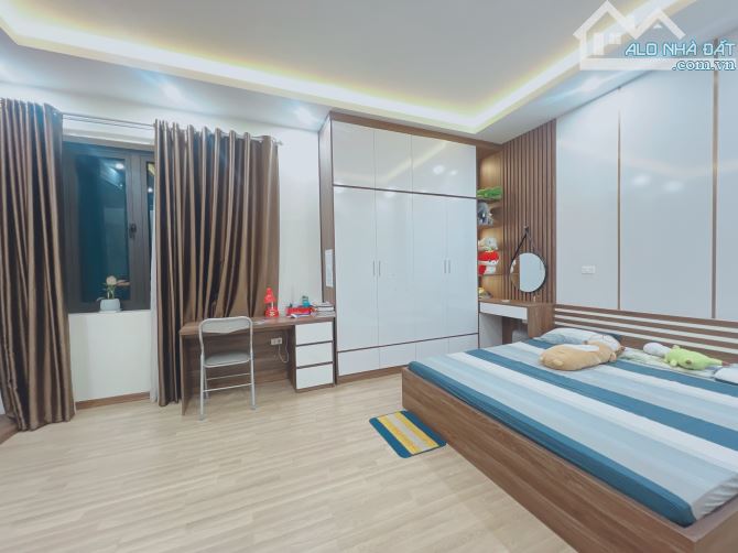 Nhà Phú Thượng,Tây Hồ,DT: 79,9m2, Gara,ô tô tránh, 2 thoáng vĩnh viễn, ở tốt, K/D.CiPuTra - 2