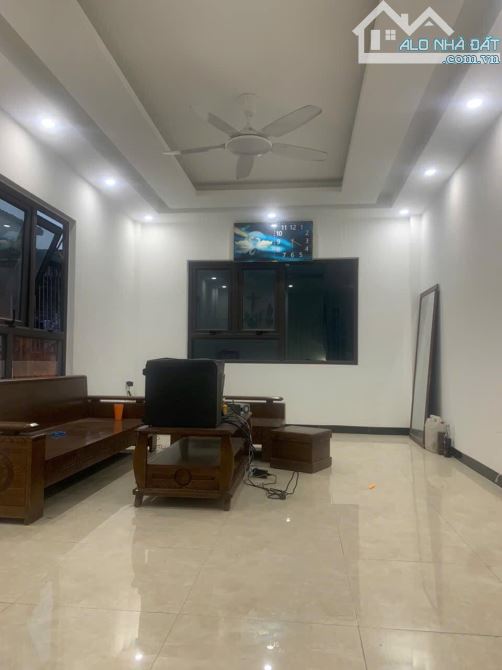 Bán nhà Thạch Bàn 35m x 6 tầng 5,85 tỷ - 2
