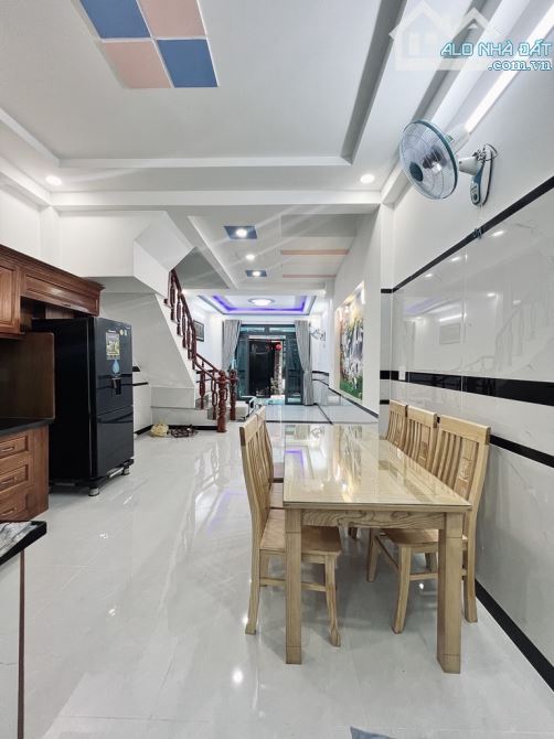 Gò Vấp-Nhà mới tinh, 55m2, 3 tầng 4PN 3WC sân phơi, Lê Đức Thọ, P16, giá chỉ 5.8 tỷ - 2