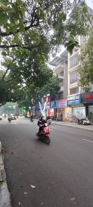MẶT PHỐ TRẦN ĐĂNG NINH. CẦU GIẤY. HÀ NỘI. 50 M2. 2 THOÁNG TRƯỚC SAU. VỈA HÈ KINH DOANH.  G - 2