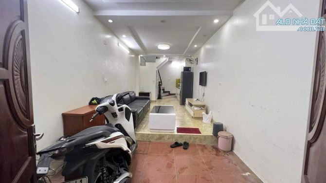 Bán nhà Lê Quang Đạo, ô tô đỗ cửa,ngõ thông các ngả ,tiện ích gập tràn 35m² 5 tầng 7.5 tỷ - 2