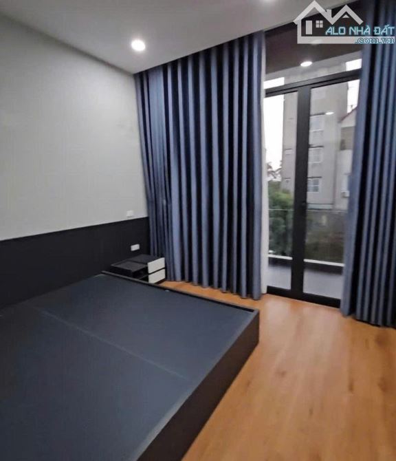 B.Á.N NHÀ THỊ TRẤN ĐAN PHƯỢNG , PHÂN LÔ, Ô TÔ TRÁNH , Ở RẤT SƯỚNG   82M2, 12 TỶ 9 - 2