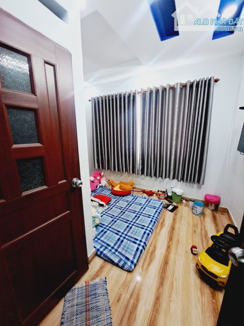 Nguyễn Nhữ Lãm Tân Phú 22m2 4 tầng giá chỉ 3.xx tỷ - 2