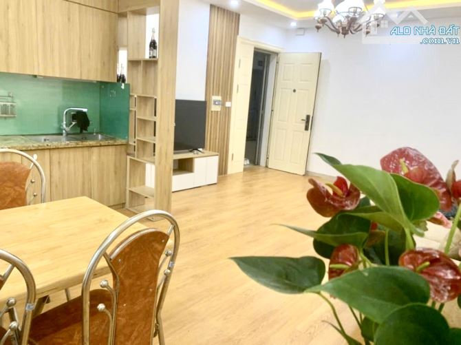Bán căn hộ chung cư Tân Việt 109m2 3 ngủ chỉ hơn 3 tỷ căn góc thoáng mát - 2