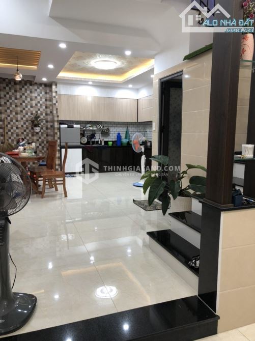 BÁN NHÀ ĐẸP 1 TRỆT 2 LẦU_FULL THỔ CƯ_LÊ LỢI_PHƯỜNG 7_VŨNG TÀU_ĐẦY ĐỦ TIỆN ÍCH_CHỈ 7.5 TỶ - 3