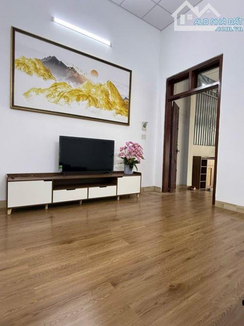 NHÀ MẶT TIỀN HẺM 184 ĐỒNG KHỞI TÂN LỢI: GIÁ 4,1 tỷ - 3