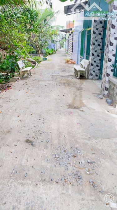 Bán 456 m2  đất có nhà đường Nguyễn Văn Linh - 3