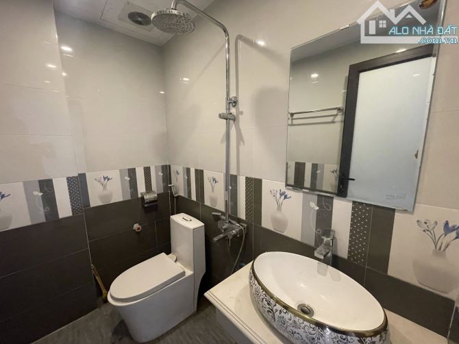 Bán nhà Cầu Diễn  34.5m2 - Ô tô đỗ cửa - Ô tô vào nhà - Giá 6.8 tỷ - 3