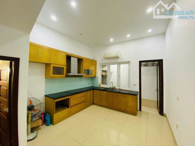 Siêu Đẹp Nhà Thôn Vàng Cổ Bi 50m 4 tầng -  Đường Rộng 6m Ô Tô Tránh  - giá 7.7 tỷ - 3
