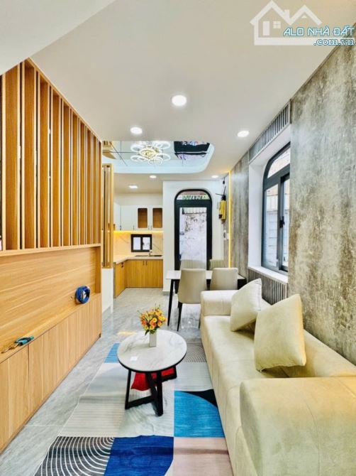 Căn góc đẹp hẻm 267/70 Bùi Đình Túy P.14 nhà đẹp,có phòng ngủ dưới đất - 3