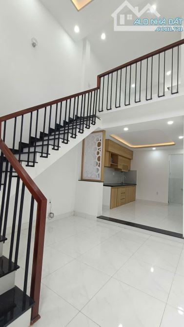 NHÀ KIỆT 5M. Hoàng Văn Thái, mới 100% - 3