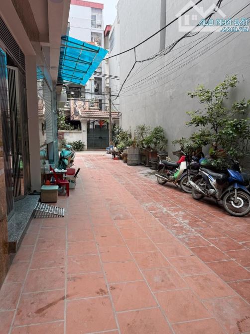 Bán Nhà Xuân La Xuân Đỉnh Ngoại Giao Đoàn-Ngõ Thông 10m Ra Oto-45m 4 tầng mt4,1m giá 7,9t - 3