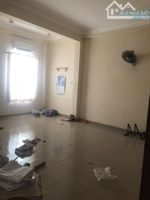 Bán nhà đường số 75 Tân Quy Đông ,Quận 7, dt 6x22m,3 lầu, h.Tây - 3