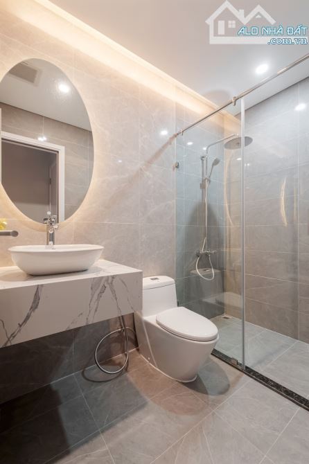 Chủ gửi bán căn hộ Hanoi centerpoin 27 lê văn lương 80m2 3pn bc đông nam full đồ luxury. - 3