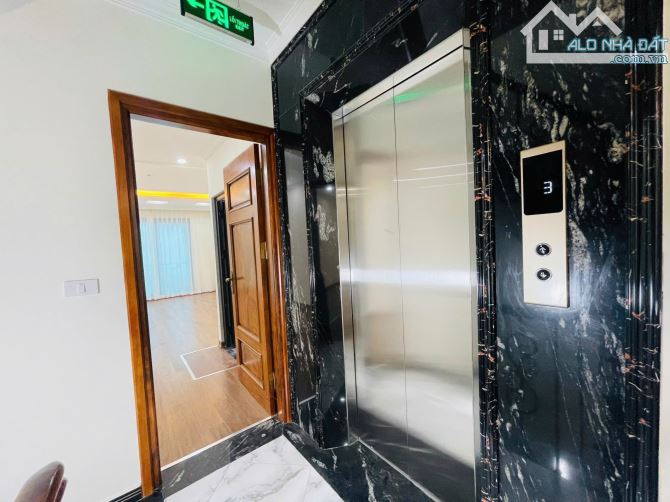 Nhà cực đẹp 68m2x8T thang máy. Phân lô, Ôtô vào, KĐT Ciputra phố Võ Chí Công, Phú Thượng. - 3