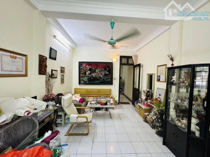 HÀNG HIẾM MẶT PHỐ  ĐỘI CẤN BA ĐÌNH - ÔTÔ TRÁNH -  VỈA HÈ RỘNG THÊNH THANG - KINH DOANH - 3