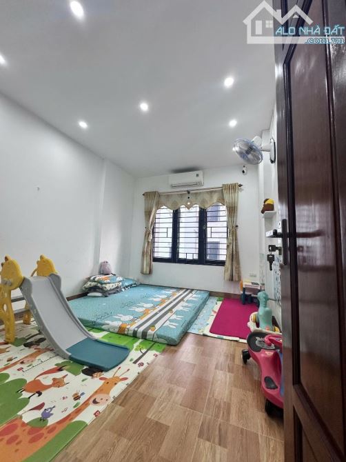 Lê Quang Đạo, Mỹ Đình nhà mới ,ô tô gần ngõ thông các ngả 40m² 4t giá 9.5 tỷ - 3
