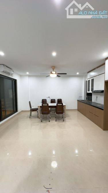 CẦN BÁN NHÀ MỚI XÂY- PHỐ THUÝ LĨNH - NỘI THẤT CAO CẤP - GIÁ 5,9 TỶ - 3