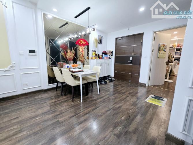 Bán chung cư Goldseason 47 Nguyễn Tuân 70m2; 2PN; 2WC; view thoáng mát - 4