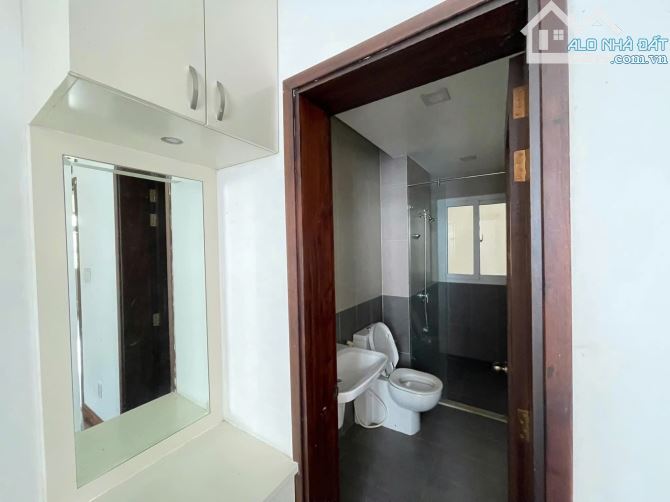 Chung cư Ruby Garden ,P15,Tân Bình :91m2,2p ngủ,có NT,11tr/th - 4