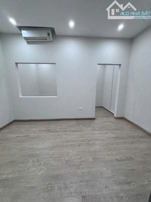 SIÊU PHẨM ĐỘI CẤN – 35m2 x 4 TẦNG – 10M RA MẶT PHỐ – FULL NỘI THẤT CHUẨN CHÂU ÂU - 4