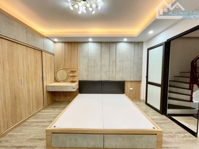 BÁN NHÀ NGÔ THÌ SỸ – VẠN PHÚC – 30M2- 5 TẦNG-NGÕ THÔNG Ô TÔ QUA  – FULL NỘI THẤT-7.38 TỶ - 4
