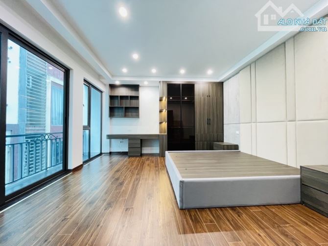 Bán nhà đẹp long lanh Khương Đình, DT 39m2 x 6T, MT 8m, thang máy, oto tránh, giá 12 tỷ 2 - 4
