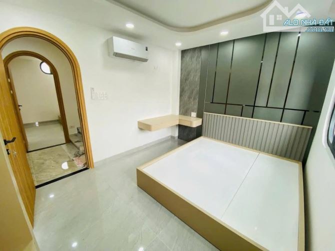 Bán nhà đẹp P12 Gò Vấp, Phan Huy Ích, Gần 80m, 5 tầng, mới keng, 5.5x15m- 7.x tỷ - 4