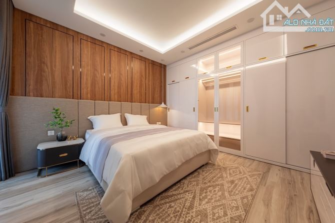 Chủ gửi bán căn hộ Hanoi centerpoin 27 lê văn lương 80m2 3pn bc đông nam full đồ luxury. - 4