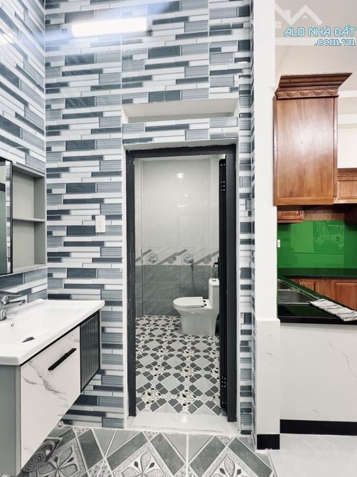 Gò Vấp-Nhà mới tinh, 55m2, 3 tầng 4PN 3WC sân phơi, Lê Đức Thọ, P16, giá chỉ 5.8 tỷ - 4