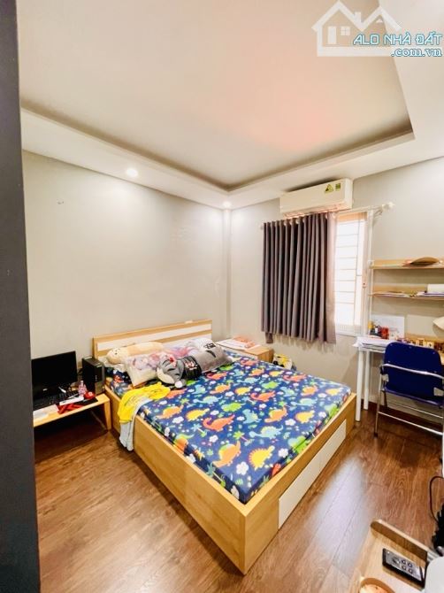 Bán Gấp Hạ 500Tr - Vị Trí Vip Lâm Du - Bồ Đề - 5 Bước Ô Tô Tránh - 2 Thoáng - 4