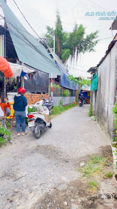 Bán 456 m2  đất có nhà đường Nguyễn Văn Linh - 5