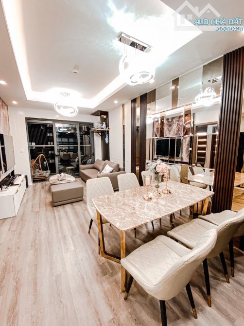 Căn hộ chung cư 2PN, 2WC tại Rivera Park Hà Nội, giá 6 tỷ, 72m2, hàng hiếm view bể bơi - 5