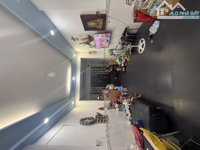 NGUYỄN NGỌC NHỰT -TÂN QUÝ -TÂN PHÚ DT: 53M2- 4 TỶ 85 - 5