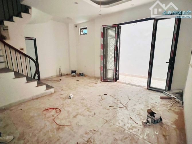 BÁN NHÀ ĐẸP – TRUNG TÂM ĐỐNG ĐA – 5 TẦNG Ở LUÔN – SỔ VUÔNG- THÔNG THOÁNG - 5