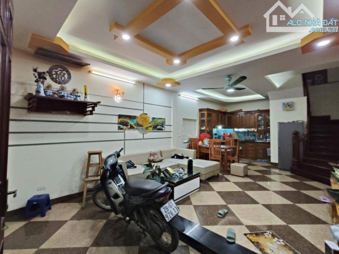 ĐỊNH CÔNG HẠ 40M, 3 TẦNG, MT4,5M, LÔ GÓC, GẦN PHỐ, CHÀO 3,1 TỶ. - 5