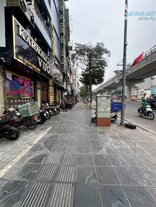 BÁN TOÀ VĂN PHÒNG 8 TẦNG THÔNG MẶT PHỐ HỒ TÙNG MẬU , MAI DỊCH , CẦU GIẤY 65M CHỈ 39.5 Tỷ - 6