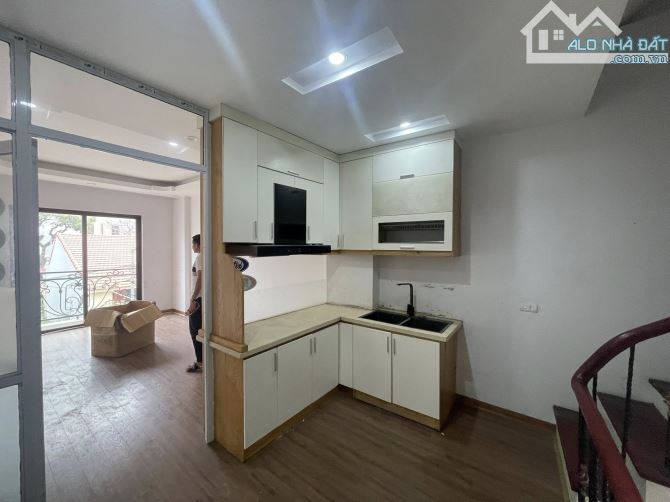 Bán nhà Cầu Diễn  34.5m2 - Ô tô đỗ cửa - Ô tô vào nhà - Giá 6.8 tỷ - 6
