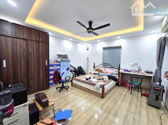 BÁN NHÀ MINH KHAI - BẮC TỪ LIÊM - 5 TẦNG - 6.1 TỶ - FULL NỘI THẤT - 6