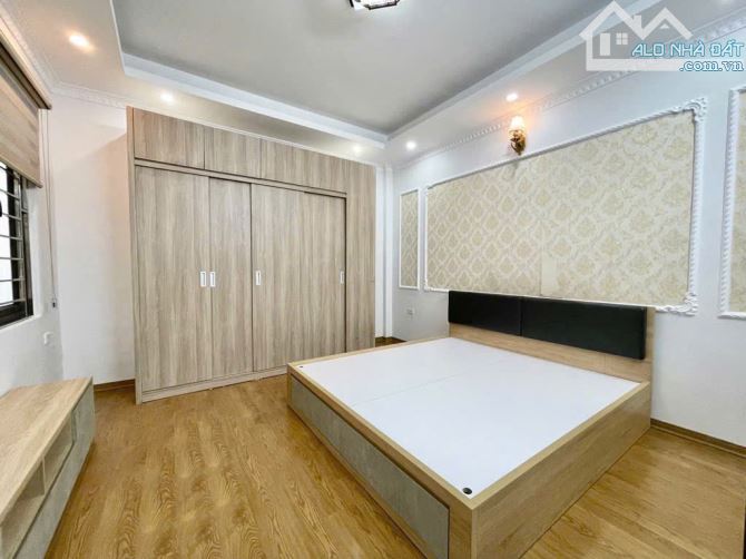 BÁN NHÀ NGÔ THÌ SỸ – VẠN PHÚC – 30M2- 5 TẦNG-NGÕ THÔNG Ô TÔ QUA  – FULL NỘI THẤT-7.38 TỶ - 6