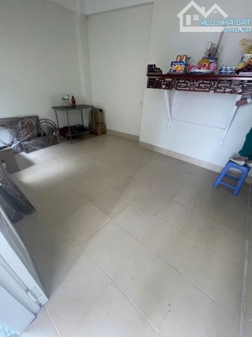Nhà Thụy Phương - gần phố - ô tô nhỏ đỗ cổng - tương lai ngon lành - hiếm - rẻ - 5,5 tỷ - 6