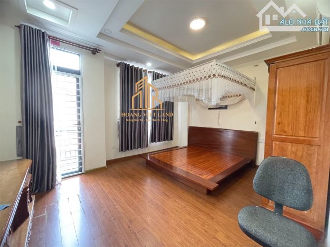 NHÀ ĐẸP 1 TRỆT 2 LẦU MẶT TIỀN VĂN CAO, DT: 5X17M, H: TÂY BẮC, GIÁ: 6,3 TỈ - 6