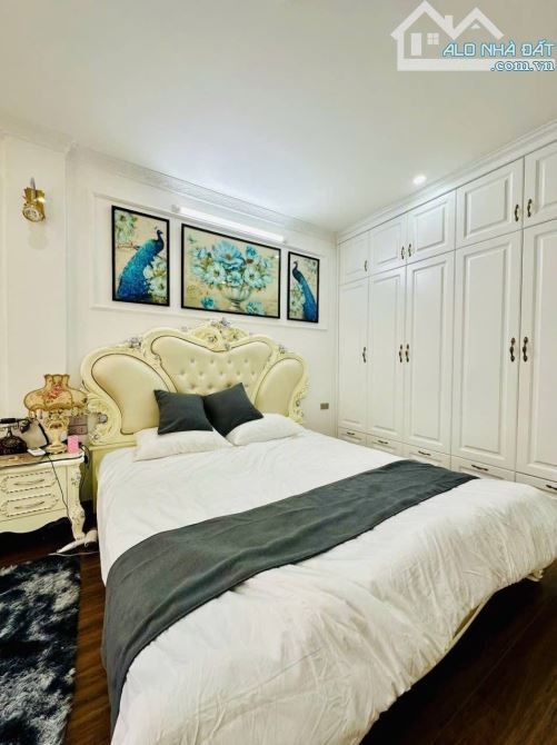 Bán nhà Bạch Mai 49m2, 6T thang máy, MT 4.4m lô góc, oto tránh, kinh doanh. Giá 23.8 tỷ