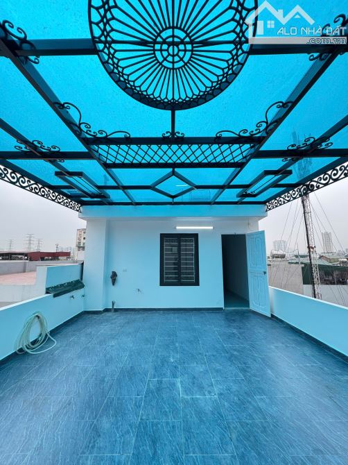 NHÀ SÔNG SÉT 70M 6T MT 5M THANG MÁY GARA THÔNG NGAY QUẬN UỶ CẦN BÁN GẤP LẮM - 7